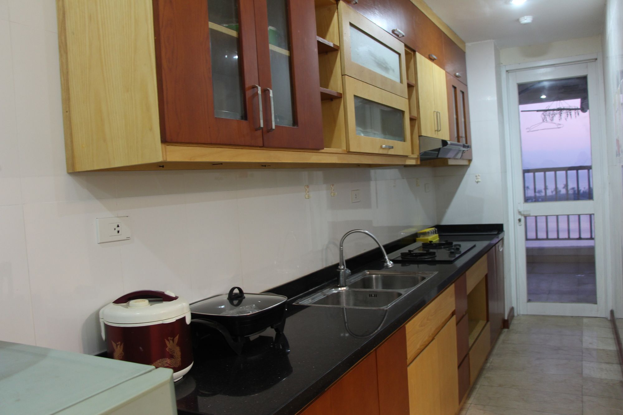Le Jardin Homestay Ha Long Exterior photo
